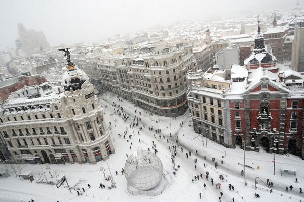 Последствия сильного снегопада в Мадриде - Sputnik Беларусь