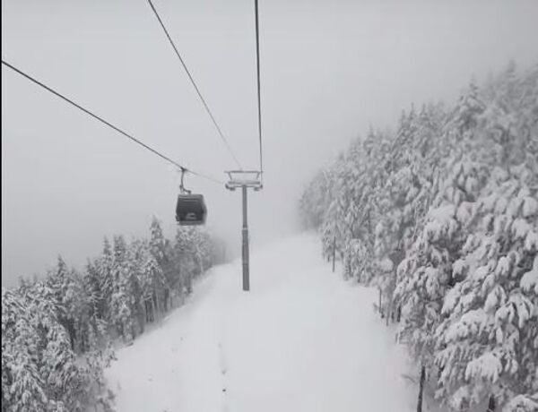 Самую доўгую ў свеце канатную дарогу адкрылі ў Сербіі - відэа Самую доўгую ў свеце канатную дарогу адкрылі ў Сербіі - відэа - Sputnik Беларусь