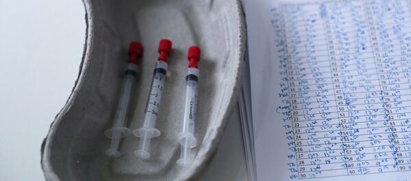 Вакцины Pfizer / BioNTech  - Sputnik Беларусь