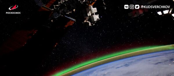 Видеофакт: космонавт запечатлел северное сияние с борта МКС - Sputnik Беларусь