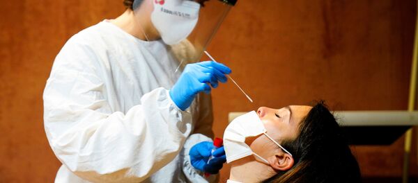 Тестирование на коронавирус в Испании - Sputnik Беларусь