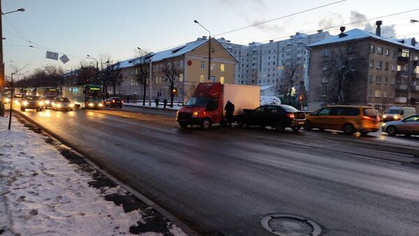 Второй день подряд в Минске застряли трамваи на Якуба Коласа - Sputnik Беларусь