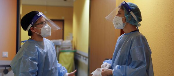 Навукоўцы з Оксфарда выпрабуюць супрацьпаразітарны прэпарат ад COVID-19 Навукоўцы з Оксфарда выпрабуюць супрацьпаразітарны прэпарат ад COVID-19 - Sputnik Беларусь