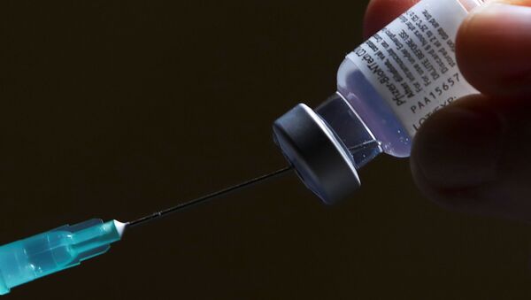 Вакцина от коронавируса Pfizer  - Sputnik Беларусь