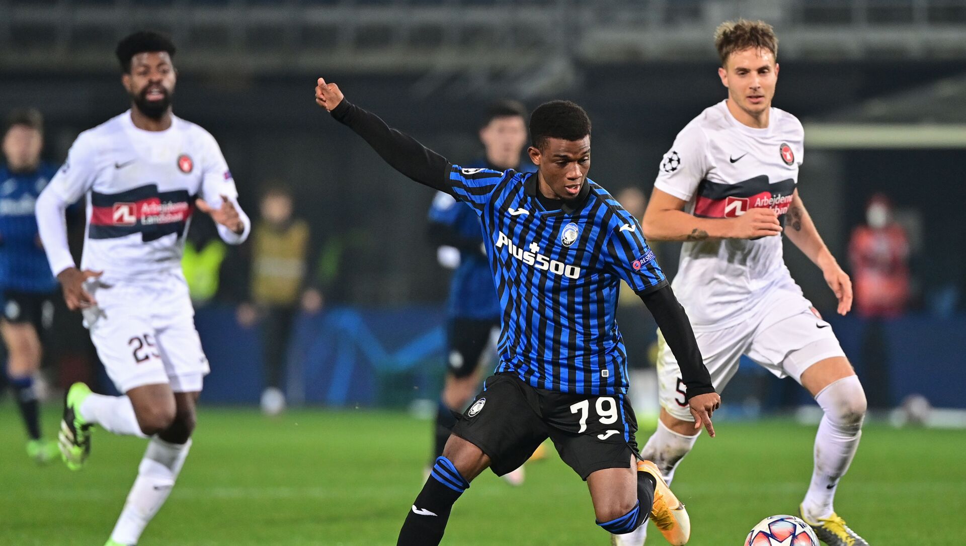 Иваурийский нападающий Амада Диалло Иваурийский нападающий Амада Диалло - Sputnik Беларусь, 1920, 02.02.2021