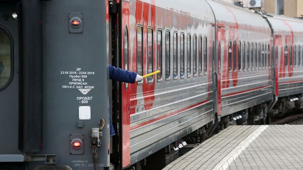 Отправление фирменного поезда Янтарь - Sputnik Беларусь