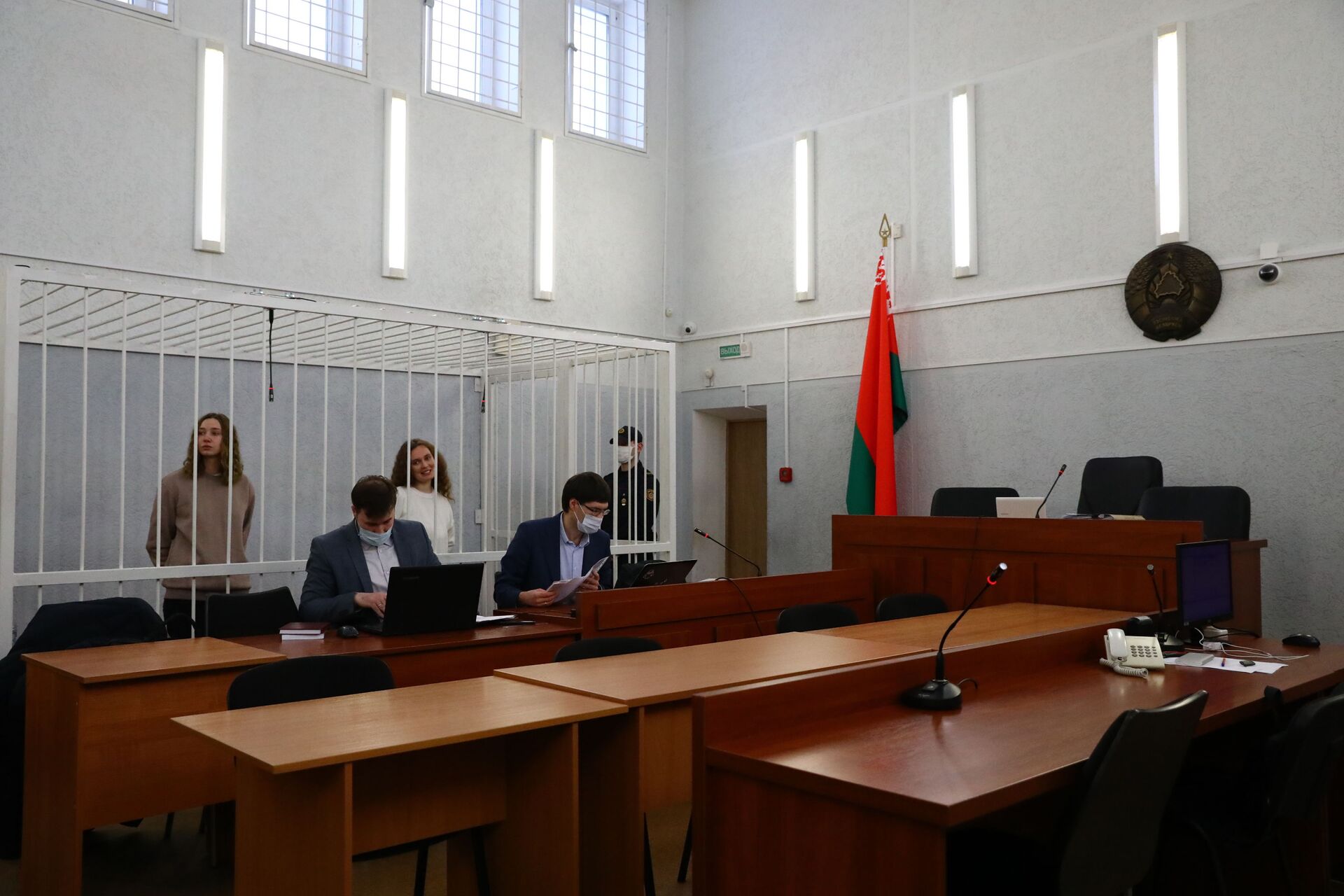 Суд над журналистками Белсата Андреевой и Чульцовой начался в Минске - Sputnik Беларусь, 1920, 09.02.2021