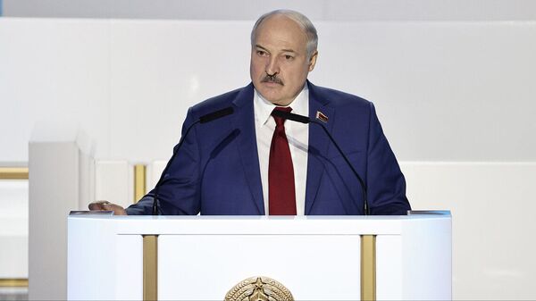 Александр Лукашенко во второй день ВНС - Sputnik Беларусь