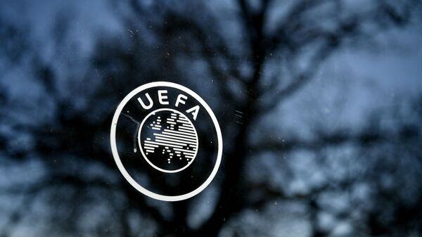 Логотип УЕФА, архивное фото - Sputnik Беларусь