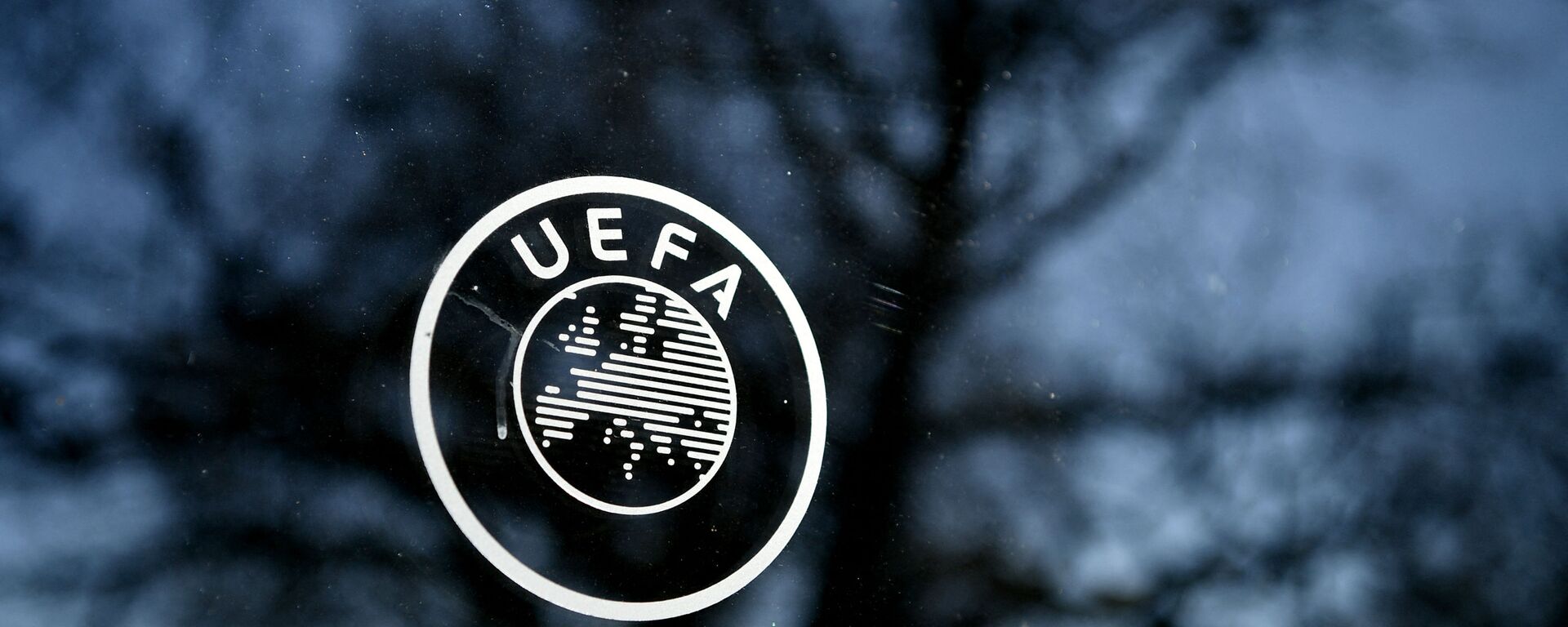 Логотип УЕФА, архивное фото - Sputnik Беларусь, 1920, 07.05.2021
