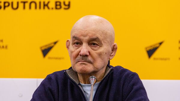 Главный тренер национальной команды по женской борьбе Олег Райхлин - Sputnik Беларусь