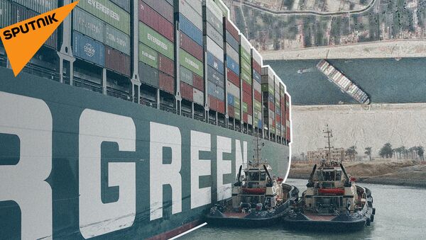Как один контейнеровоз остановил Суэцкий канал и мировую экономику - видео - Sputnik Беларусь