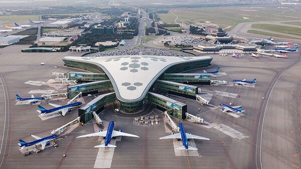 Бакинский международный аэропорт Гейдар Алиев - Sputnik Беларусь