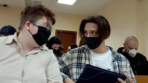 Тиму Белорусских приговорили к двум годам домашней химии – видео  - Sputnik Беларусь