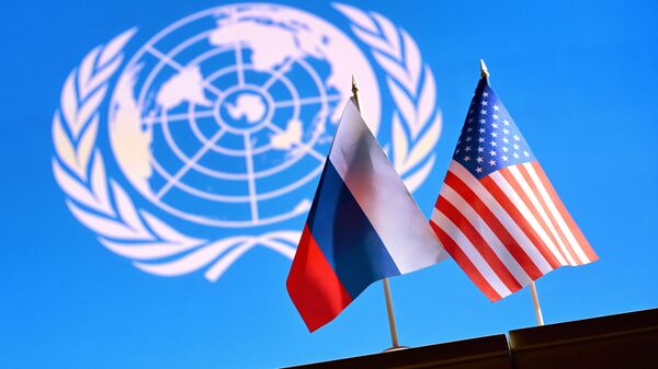 Флаги России и США - Sputnik Беларусь