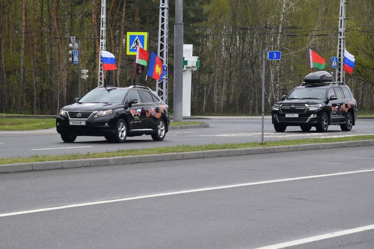 Автопробег Брест – Иркутск – Брест стартовал в Брестской крепости -  08.05.2021, Sputnik Беларусь