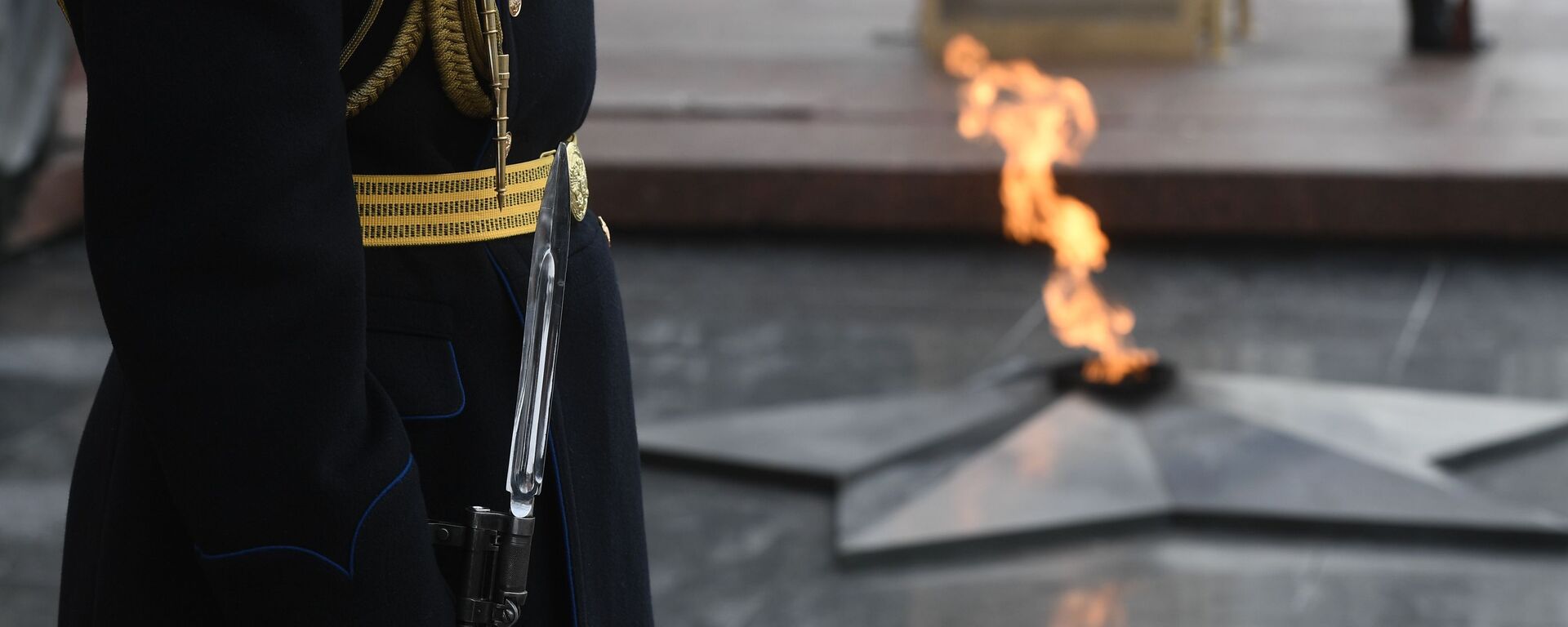 Вечны агонь ля Магілы Невядомага Салдата ў Аляксандраўскім садзе ў Маскве - Sputnik Беларусь, 1920, 06.05.2026