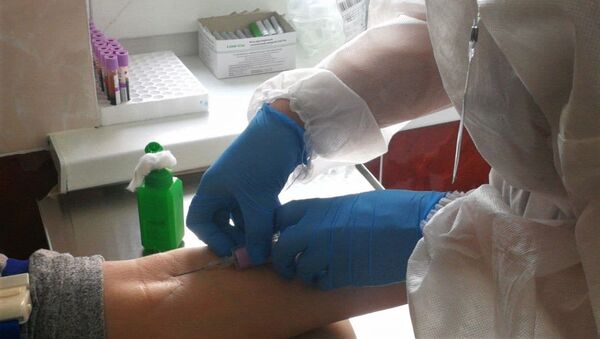 Более тысячи белорусов бесплатно сдали тесты на антитела к коронавирусу - Sputnik Беларусь