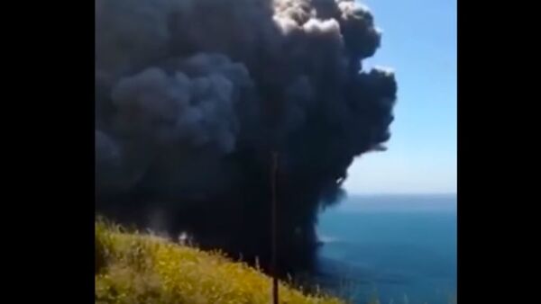 Извержения вулканов Этна и Стромболи и произошли в Италии  - Sputnik Беларусь