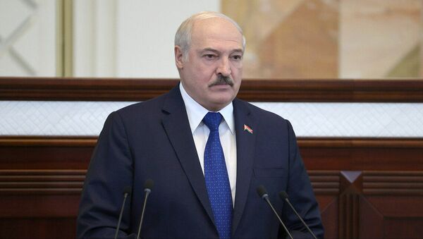Александр Лукашенко в парламенте - Sputnik Беларусь