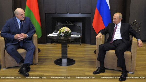 Президенты Беларуси и России Александр Лукашенко и Владимир Путин - Sputnik Беларусь