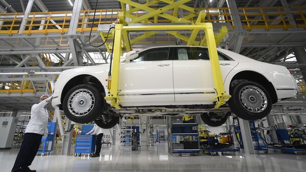 Линия окончательной сборки автомобилей Aurus Senat на заводе в ОЭЗ Алабага в Татарстане - Sputnik Беларусь