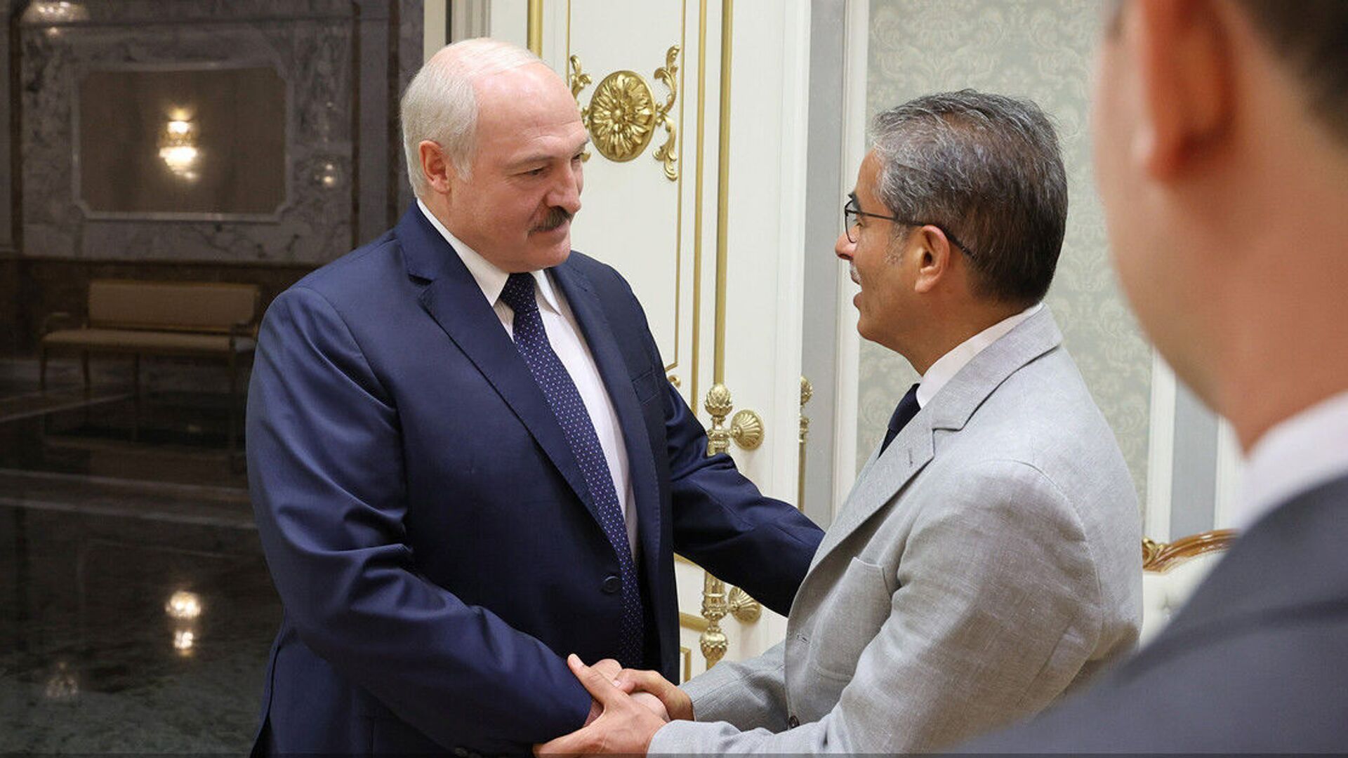 Александр Лукашенко 28 июня встретился с исполнительным директором компании Emaar Properties Мухаммедом аль-Аббаром - Sputnik Беларусь, 1920, 28.06.2021