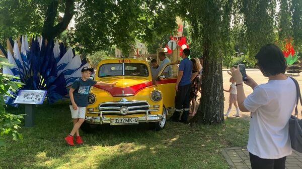 Удивили, так удивили: необычную выставку устроили 3 июля в Гродно - видео - Sputnik Беларусь