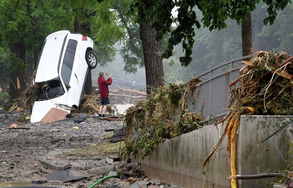 Наводнение нанесло серьезный ущерб в Бад-Нойенар-Арвайлере. - Sputnik Беларусь