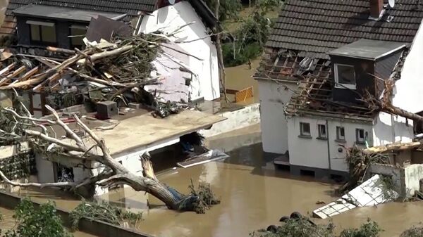 Как Германия спасается от катастрофического наводнения – видео - Sputnik Беларусь