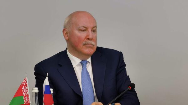 Госсекретарь Союзного государства Дмитрий Мезенцев в Витебске  - Sputnik Беларусь