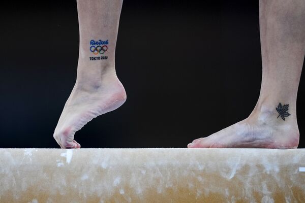 Канадская гимнастка Шеллон Ольсен во время квалификации Игр-2020. - Sputnik Беларусь