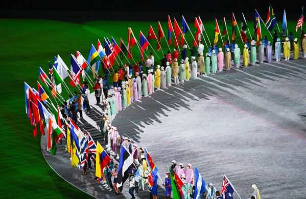  Парад атлетов на торжественной церемонии закрытия XXXII летних Олимпийских игр в Токио  - Sputnik Беларусь