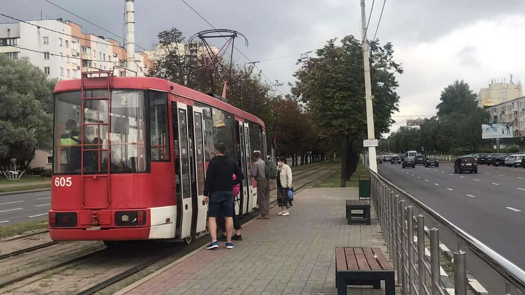 Верните трамвай: Витебск остался без транспорта из-за ремонта дороги -  12.08.2021, Sputnik Беларусь