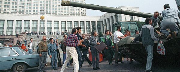 Спутник_Реакция не пройдет!. Москва, август 1991 года Спутник_Реакция не пройдет!. Москва, август 1991 года - Sputnik Беларусь
