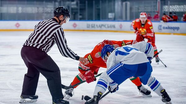 Сборная Беларуси по хоккею сыграла вничью с казахстанским Барысом - Sputnik Беларусь