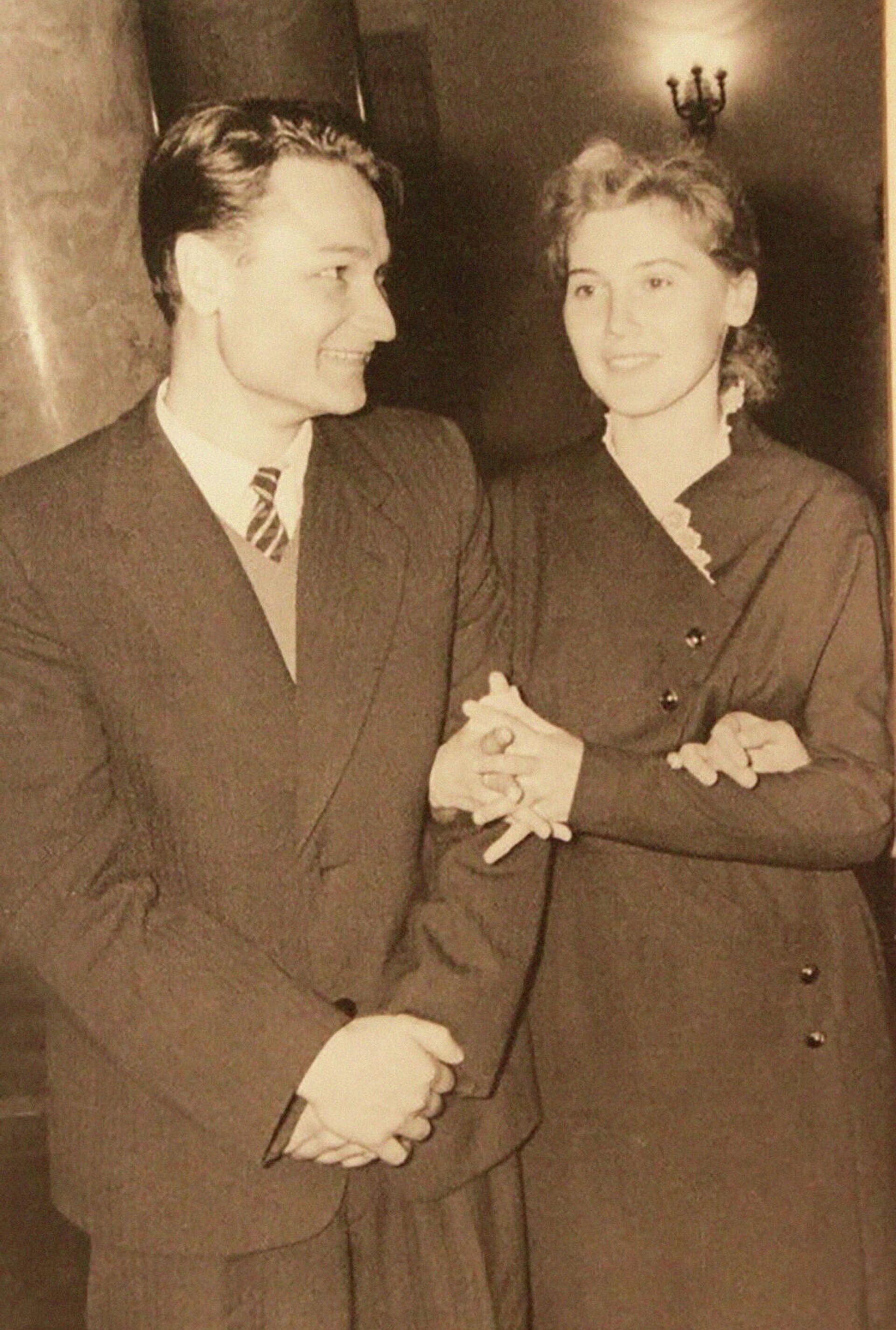 Геннадий Буравкин и его жена Юлия - Sputnik Беларусь, 1920, 26.08.2021