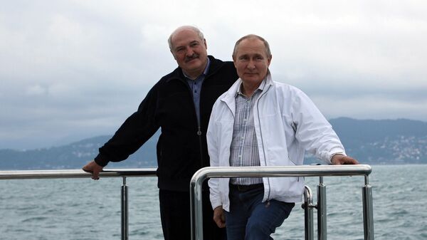 Президент РФ В. Путин и президент Беларуси А. Лукашенко совершили морскую прогулку - Sputnik Беларусь