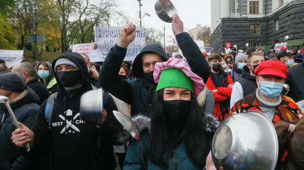 На Западе учли протестный опыт в Беларуси: Украину ждет новый Майдан? - Sputnik Беларусь