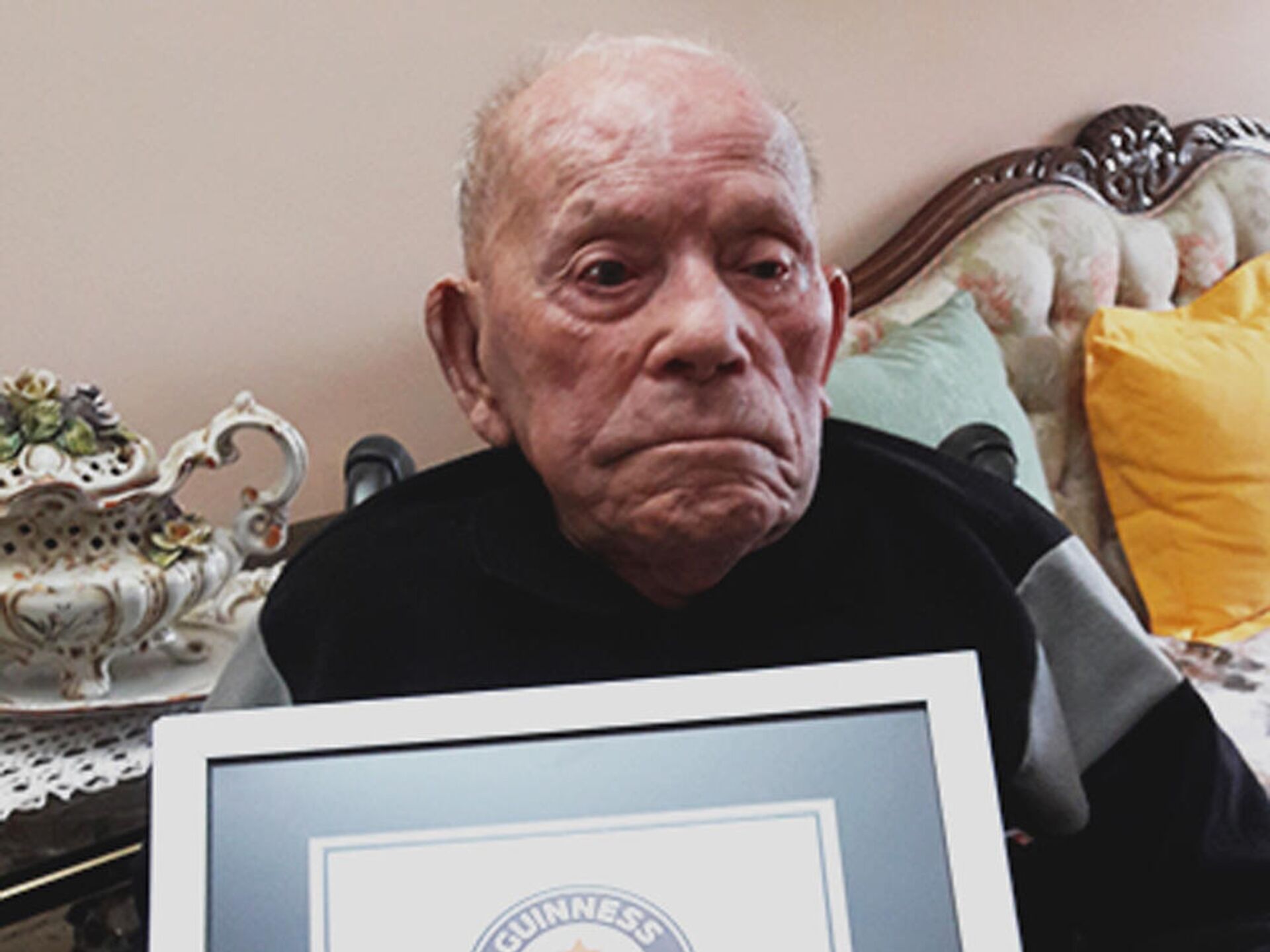 Самый старый мужчина умер. Испанец Сатурнино де ла Фуэнте Гарсия. Самый старый мужчина в мире. Самый пожилой мужчина в мире. Самый долгожитель в мире.