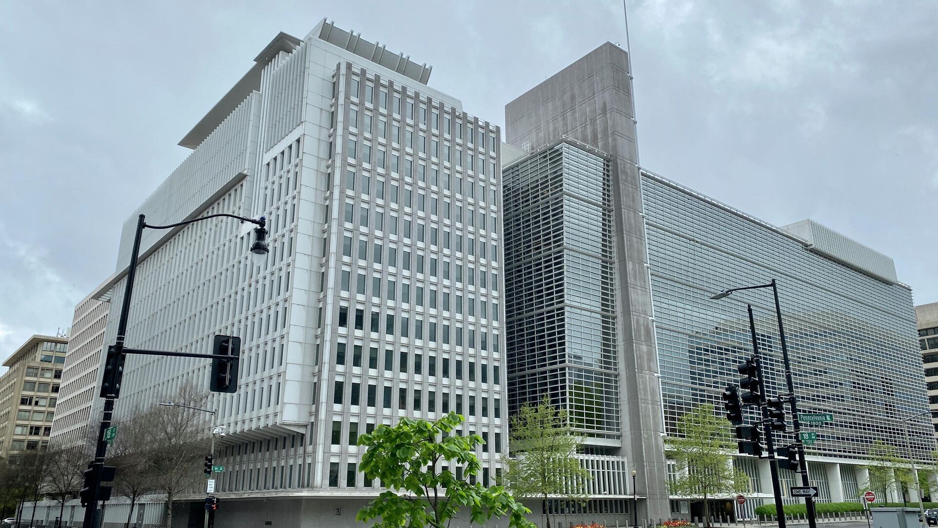 Здание Всемирного банка в Вашингтоне - Sputnik Беларусь, 1920, 06.10.2021