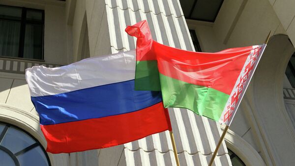 Спекуляции вокруг КП в Беларуси могут навредить интеграции ― эксперт - Sputnik Беларусь