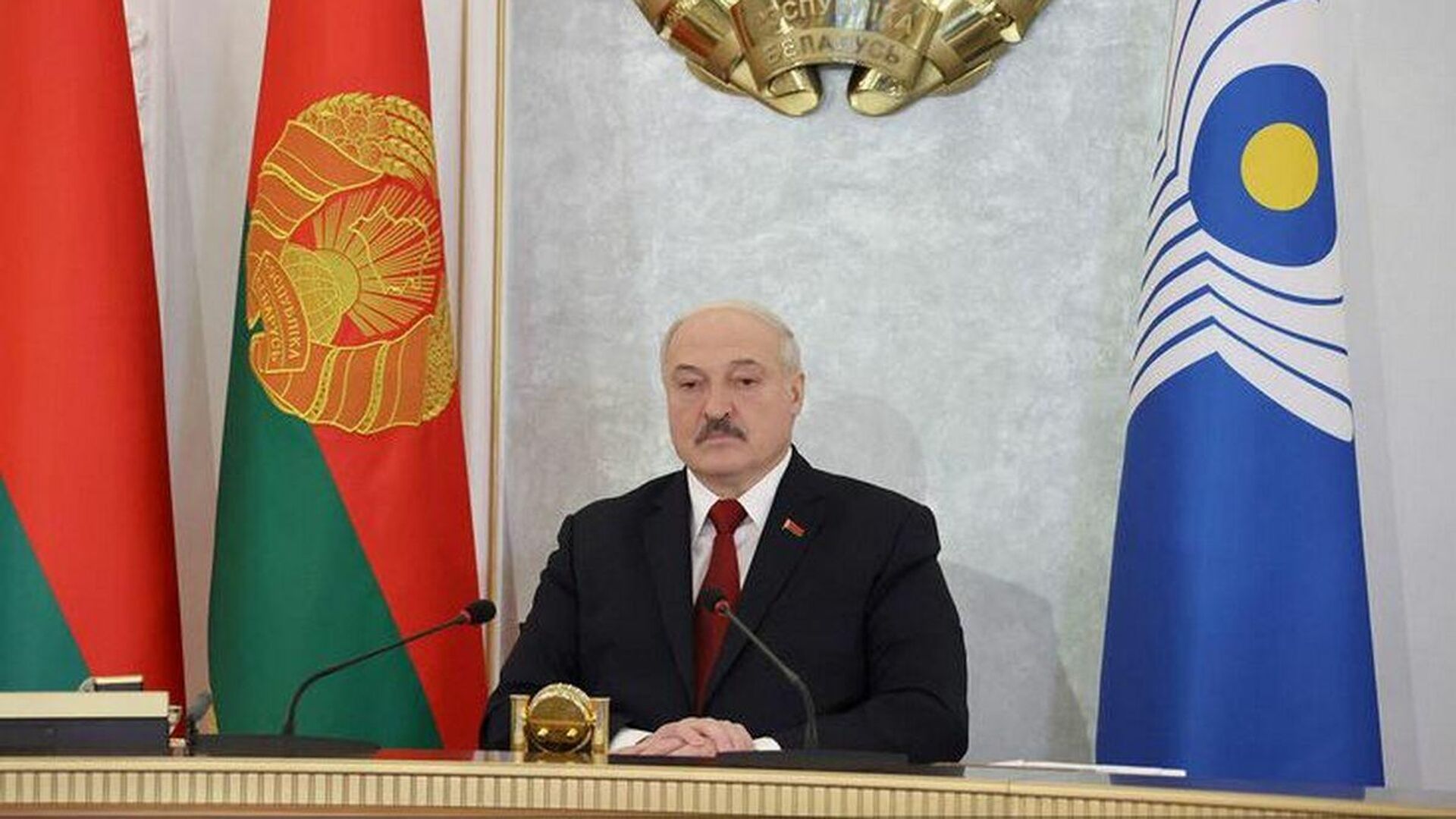 Президент Беларуси Александр Лукашенко принял участие в заседании Совета глав государств СНГ - Sputnik Беларусь, 1920, 15.10.2021