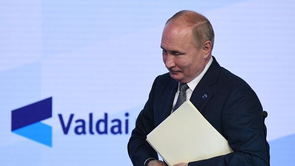 Президент РФ В. Путин принял участие в заседании клуба Валдай - Sputnik Беларусь