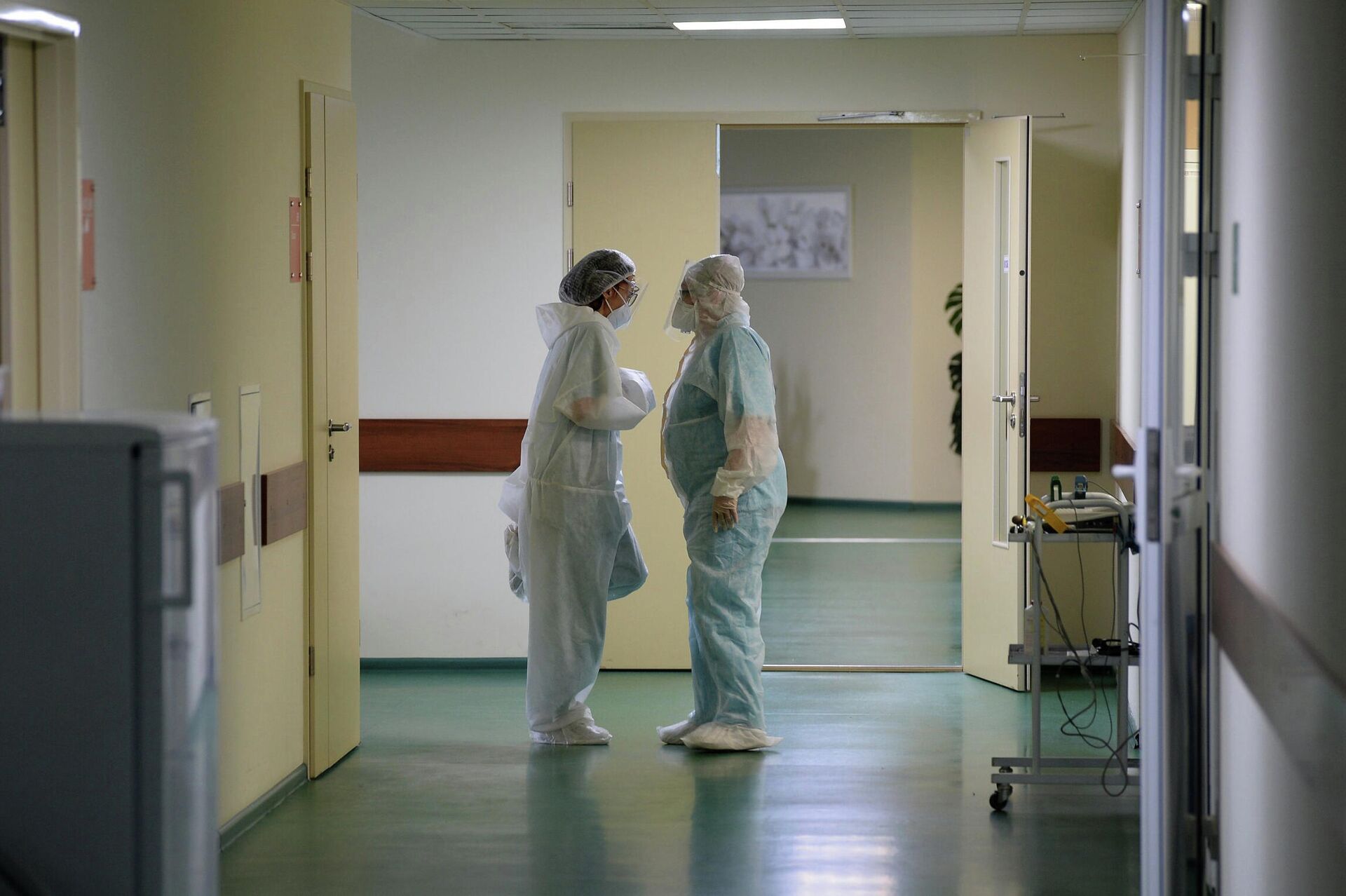 Красная зона минской 4-й больницы - Sputnik Беларусь, 1920, 14.06.2023