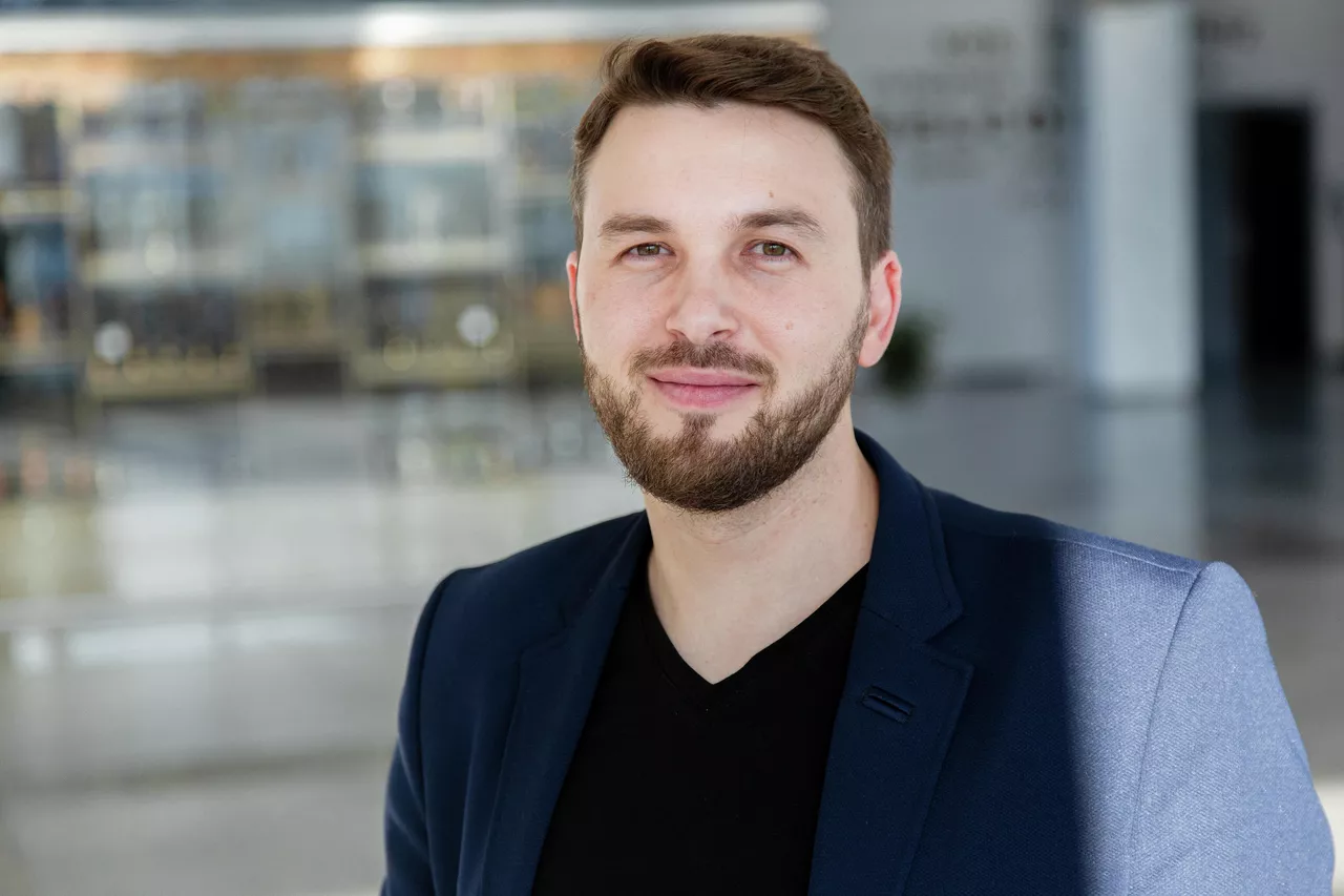 Инвестор и финансовый советник Алексей Новицкий Инвестор и финансовый советник Алексей Новицкий