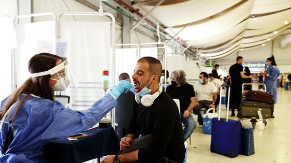 Тестирование на коронавирус в аэропорту Бен-Гурион, Тель-Авив - Sputnik Беларусь