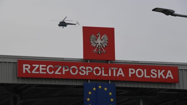 Польские военные и полиция в КПП - Sputnik Беларусь