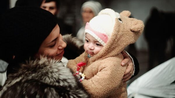 Скоро в роддом: сколько женщин в лагере мигрантов готовятся рожать в Беларуси? - Sputnik Беларусь