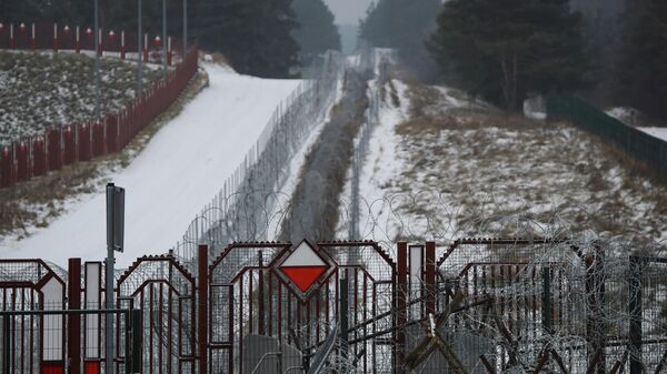 На границе Польши и Беларуси - Sputnik Беларусь